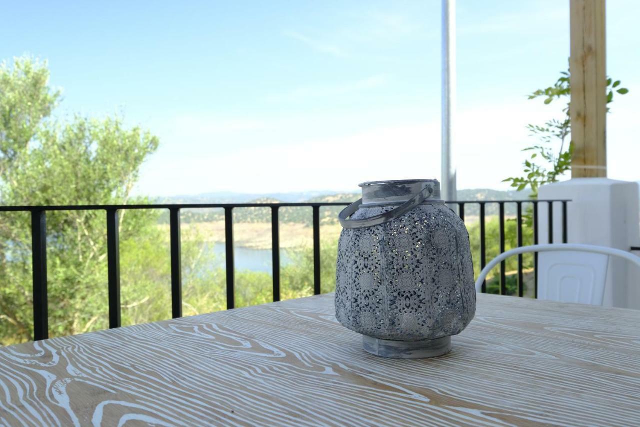 Casas De Alisne Guest House Almodóvar del Río Екстериор снимка